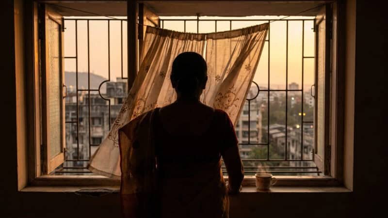 तलाक के बाद की कहानी: मीरा और वो महीना जब घर अचानक बहुत बड़ा हो गया